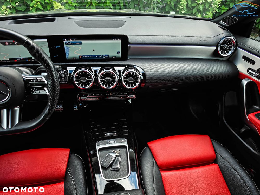 Mercedes-Benz CLA 200 AMG Line 7G-DCT - 24