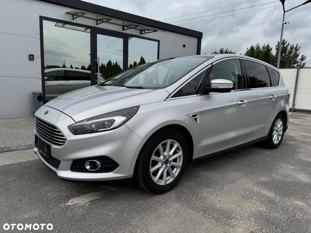 Ford S-Max 2.0 EcoBoost Titanium - 1