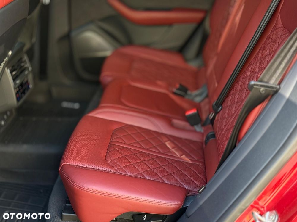 Audi SQ8 - 30