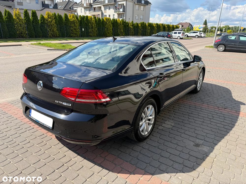 Volkswagen Passat 2.0 TDI BMT Trendline - 5