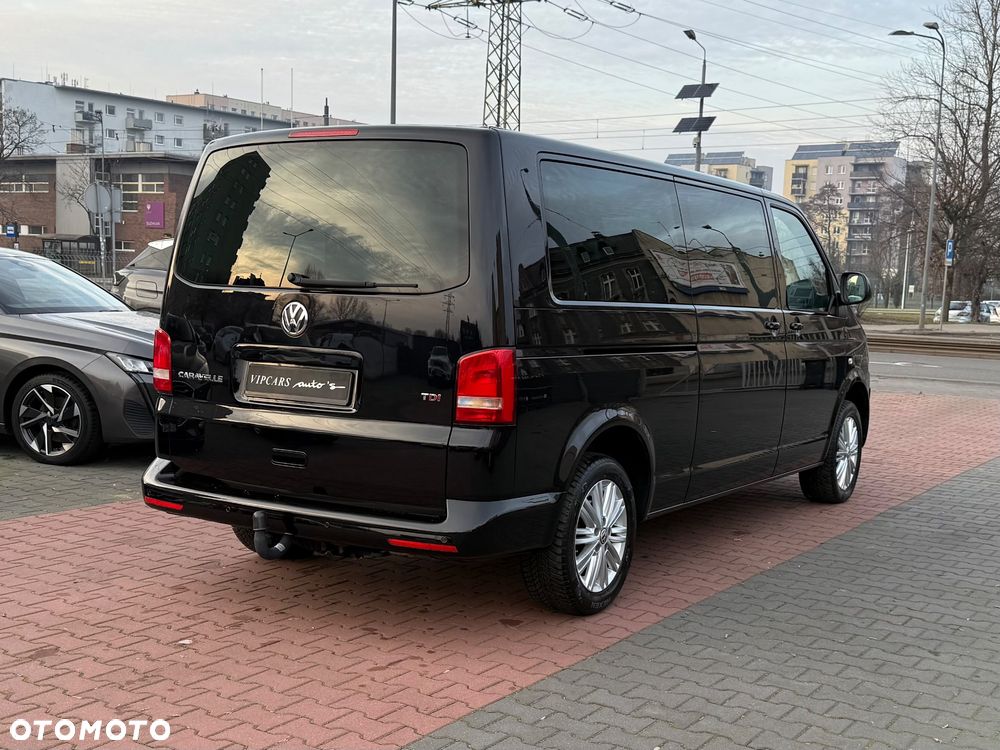 Volkswagen Caravelle - 5