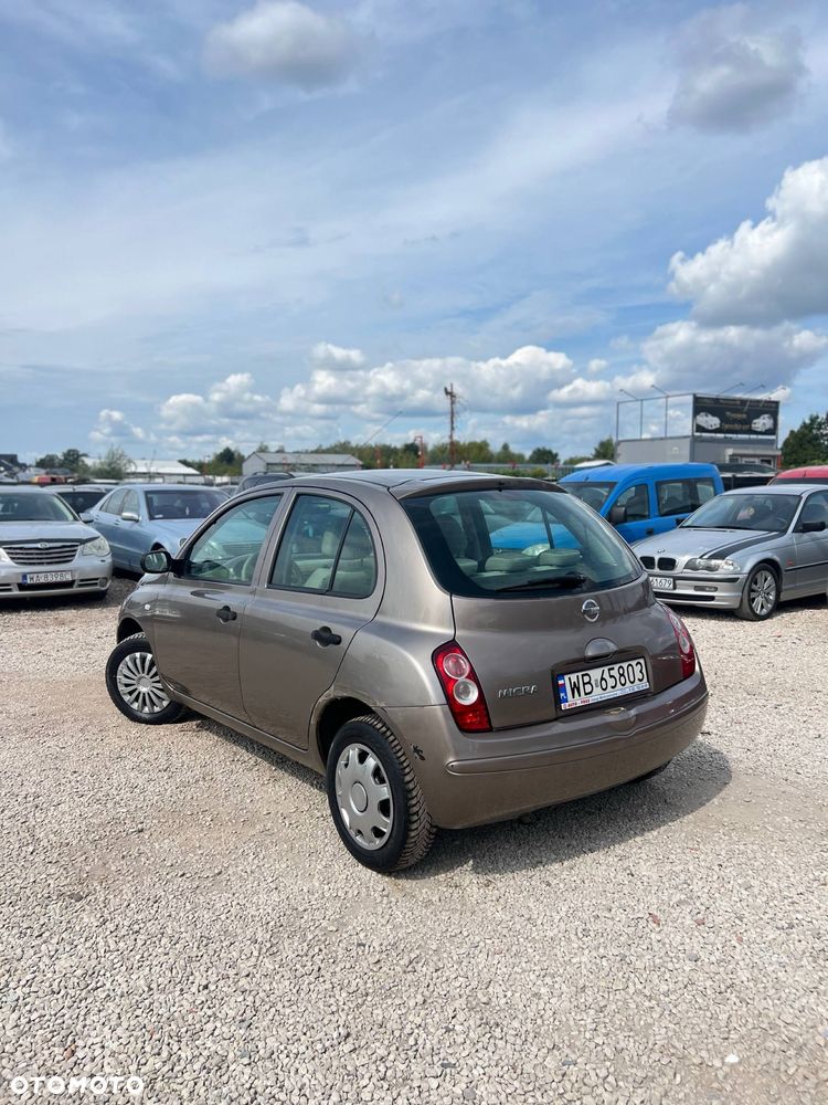 Nissan Micra - 4