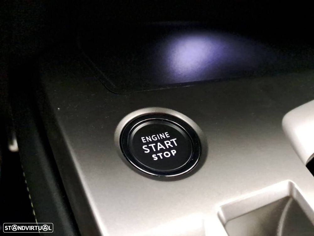 Peugeot 308 1.5 BlueHDi GT EAT8 - 17
