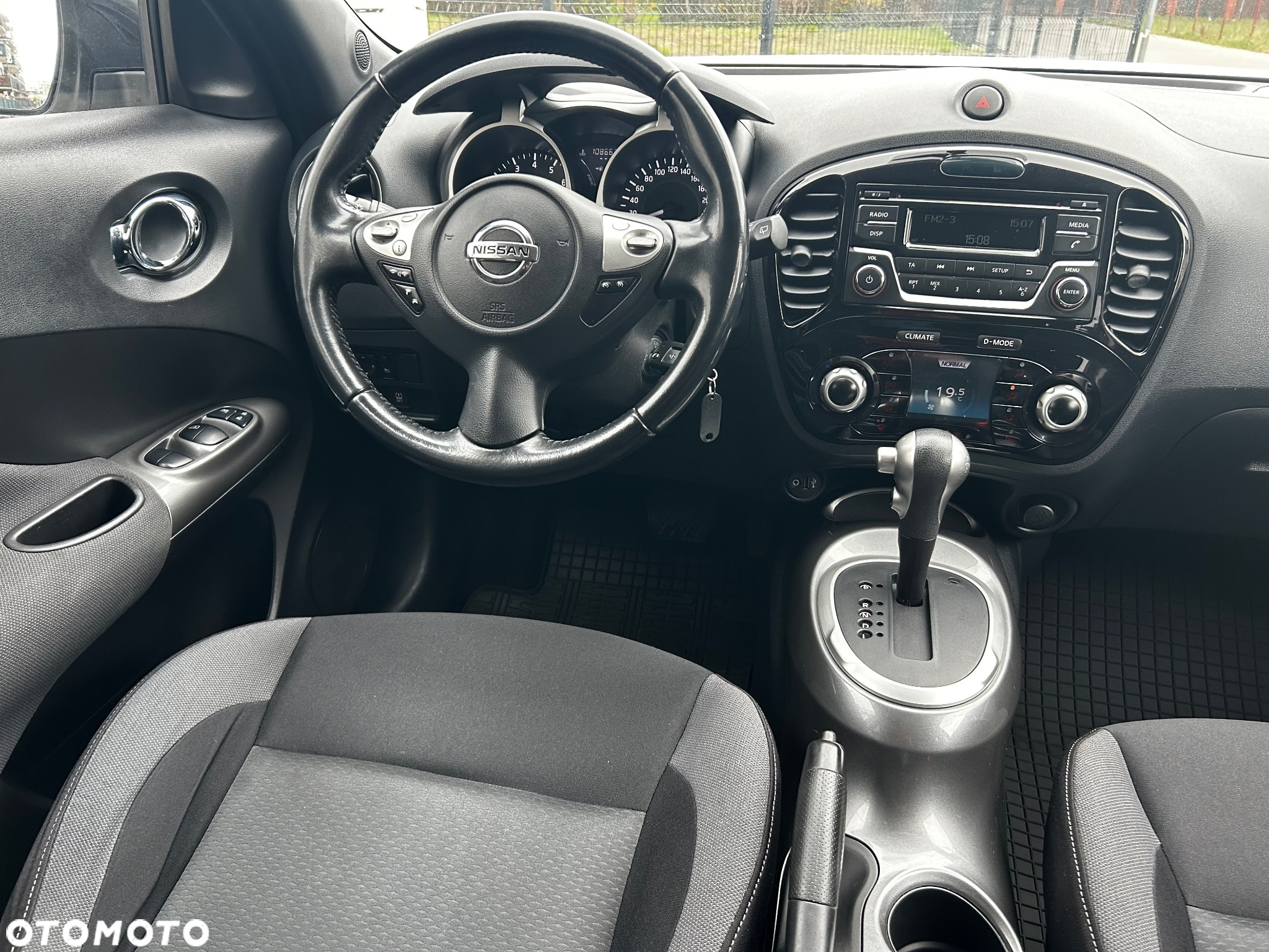 Nissan Juke 1.6 Acenta Xtronic - 13