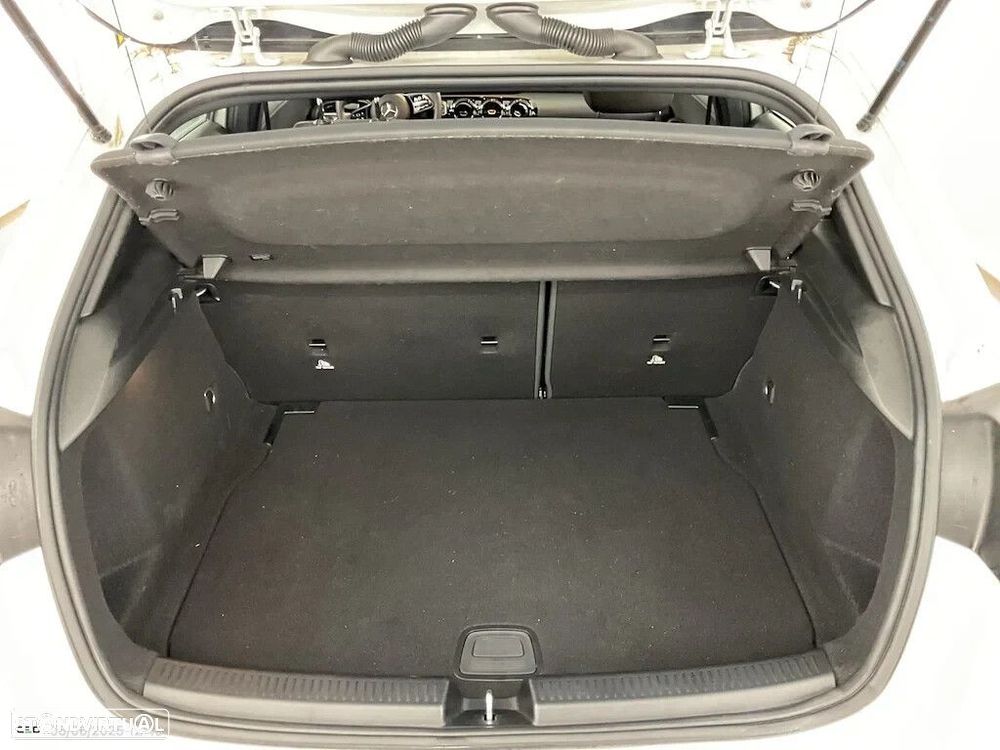 Mercedes-Benz A 160 - 10