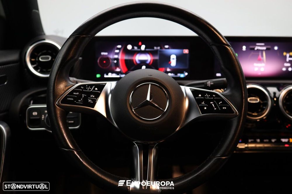 Mercedes-Benz A 250 e Progressive - 10