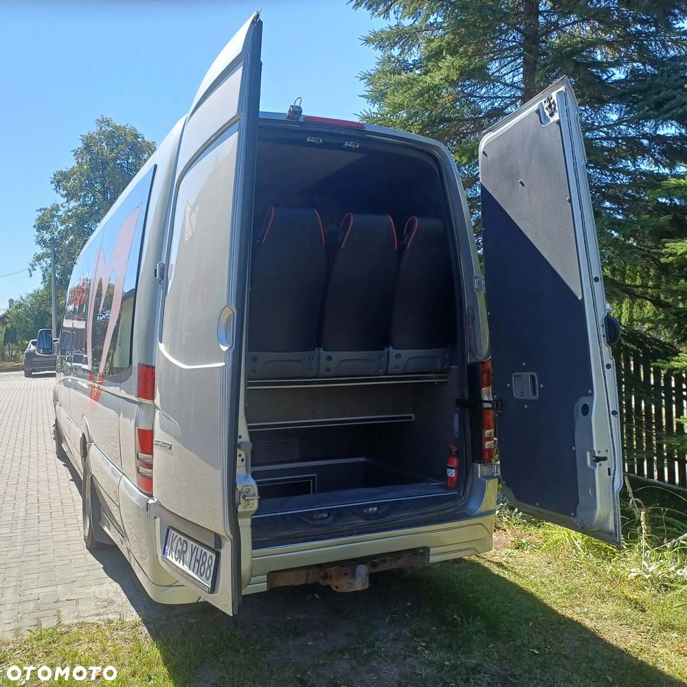 Mercedes-Benz Sprinter - 6