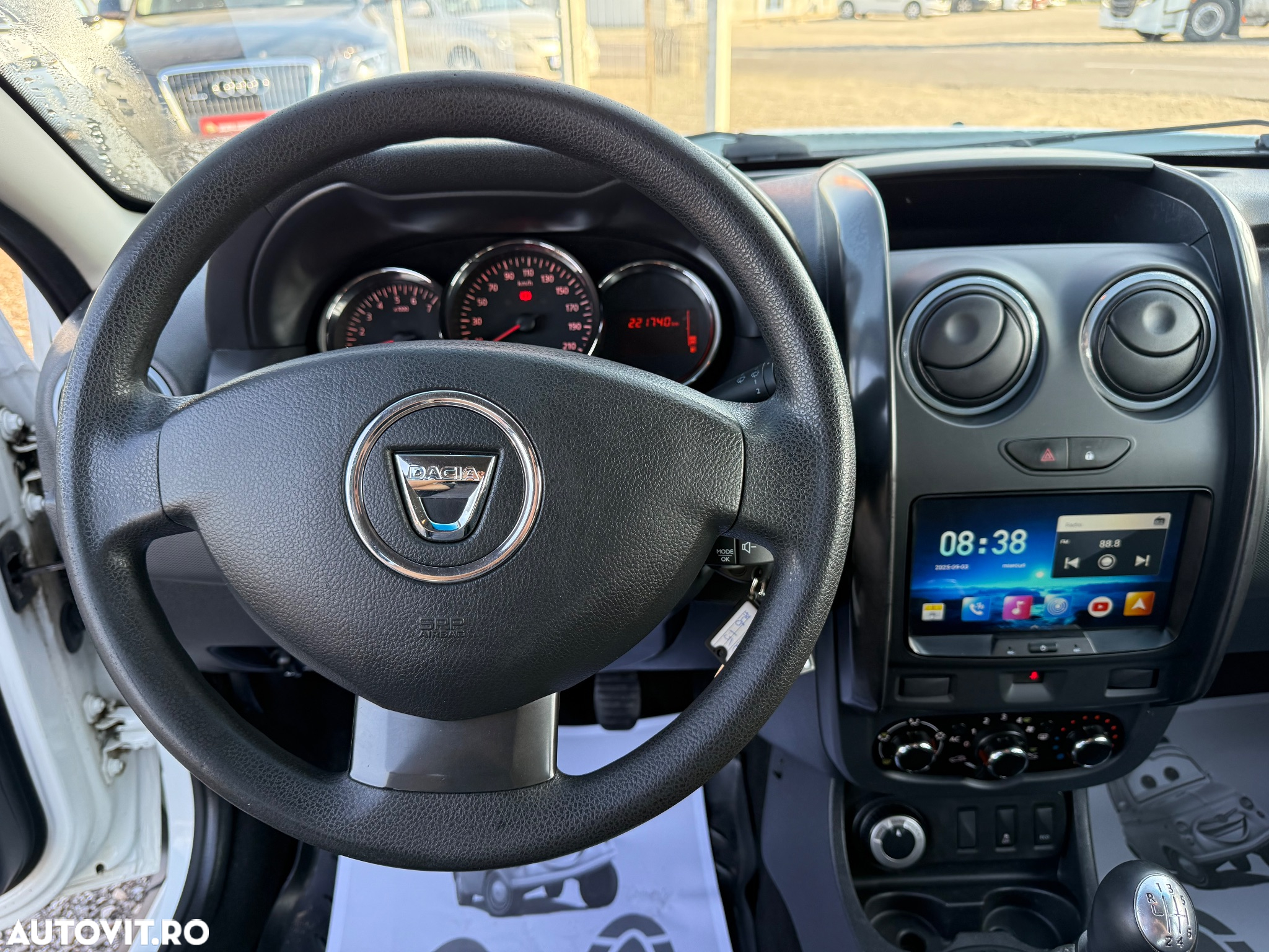Dacia Duster 1.5 dCi 4x4 Laureate - 13