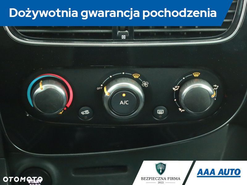 Renault Clio - 12