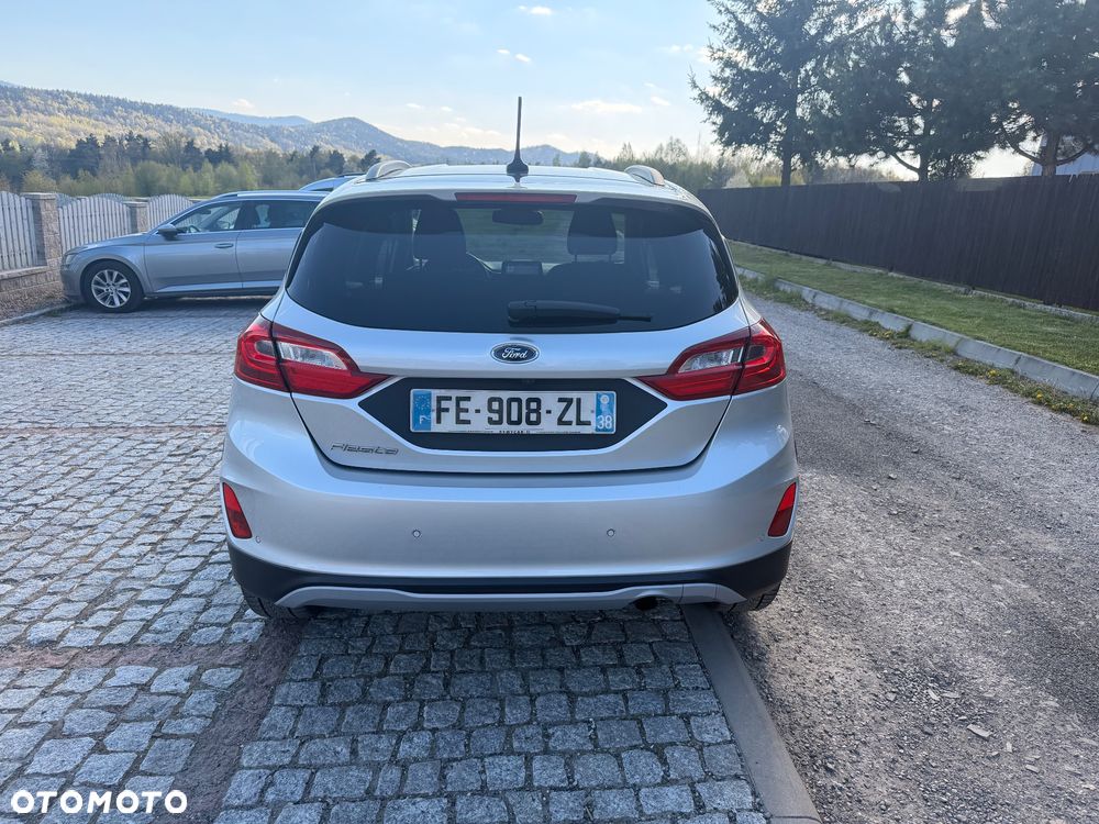 Ford Fiesta - 11