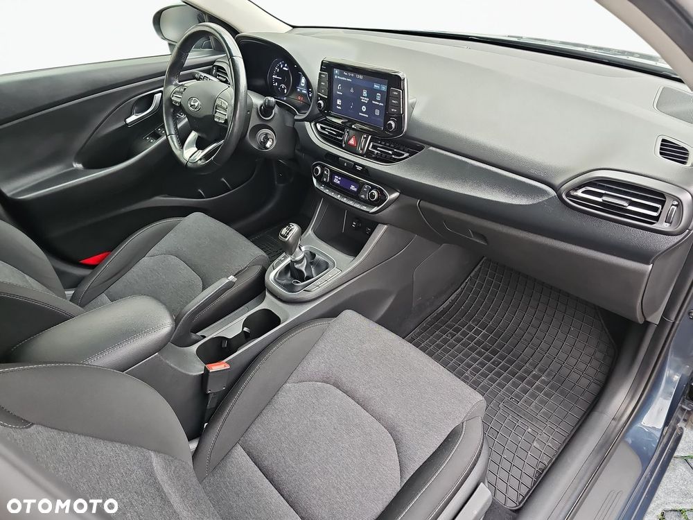 Hyundai i30 1.0 T-GDI Smart - 27