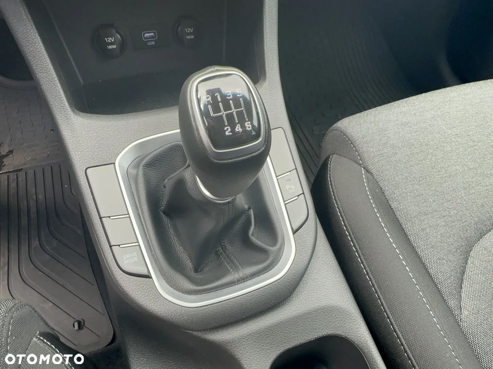 Hyundai i30 1.5 T-GDI 48V Comfort - 24