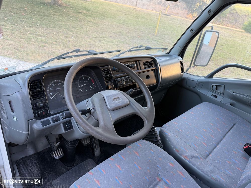 Mitsubishi Canter 3,0 DID - 16