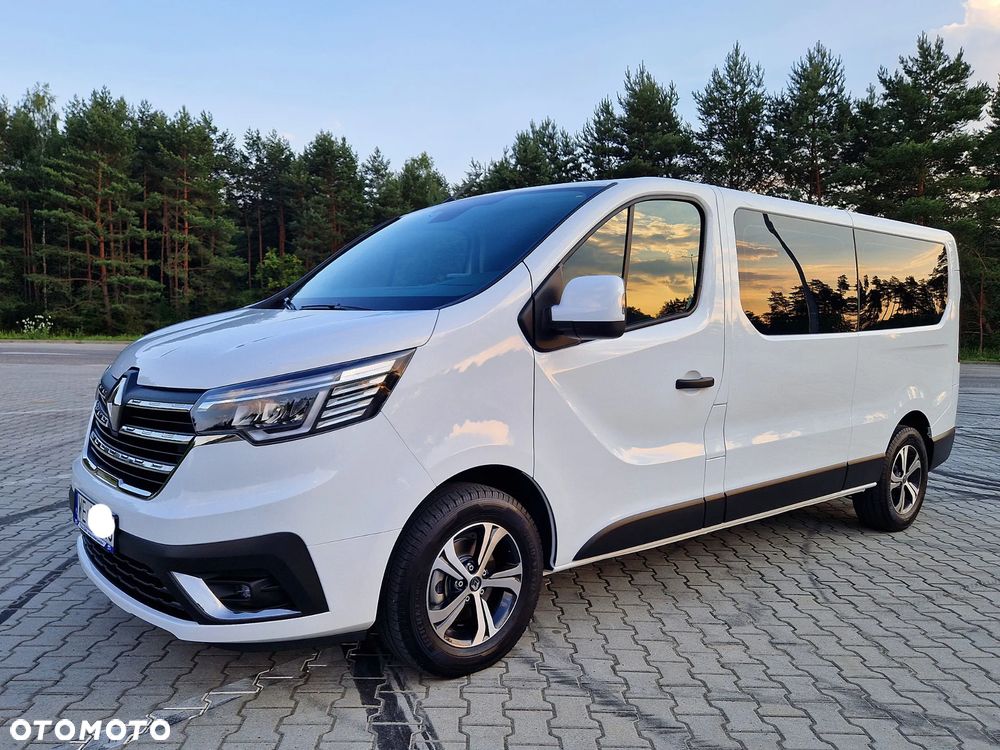 Renault Trafic 2.0 dCi - 12