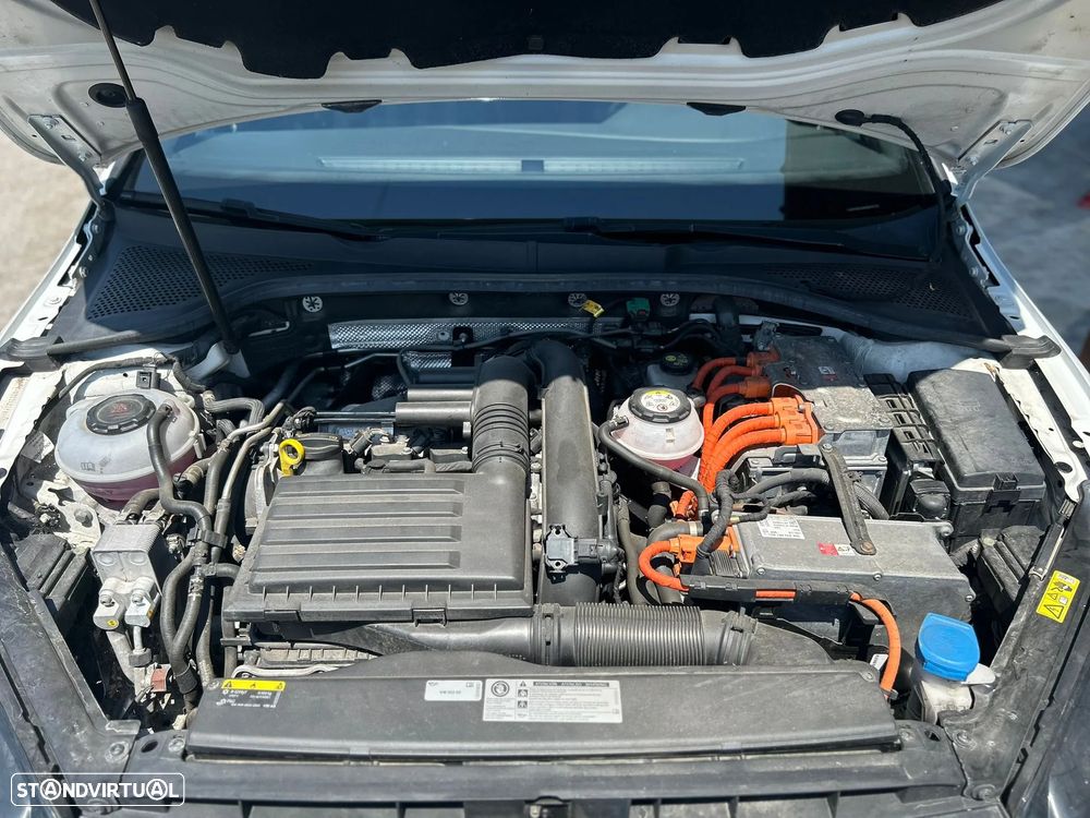 VW Golf - 21