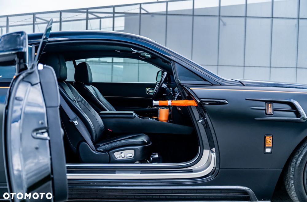 Rolls-Royce Wraith Standard - 25
