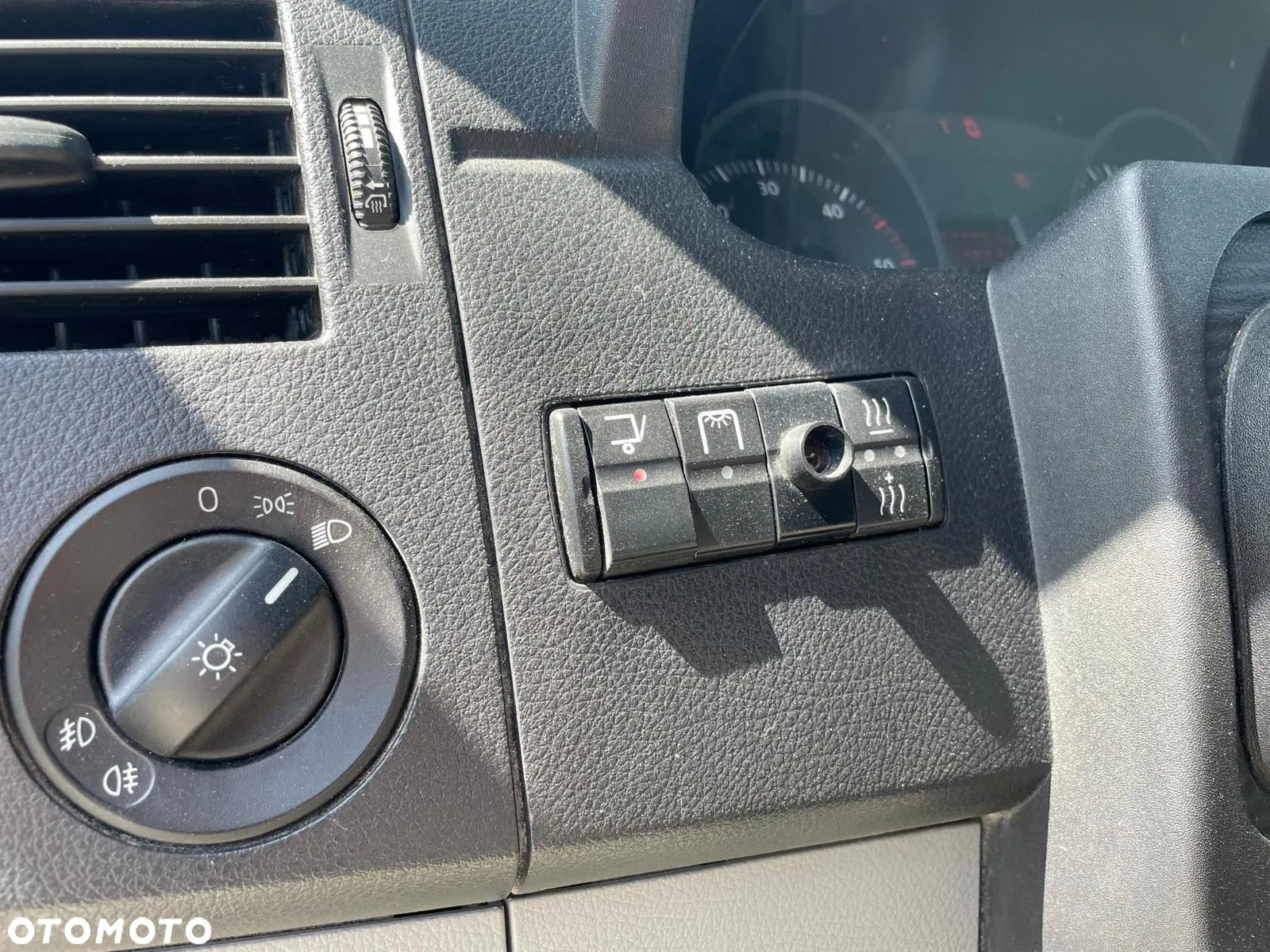 Volkswagen CRAFTER - 12
