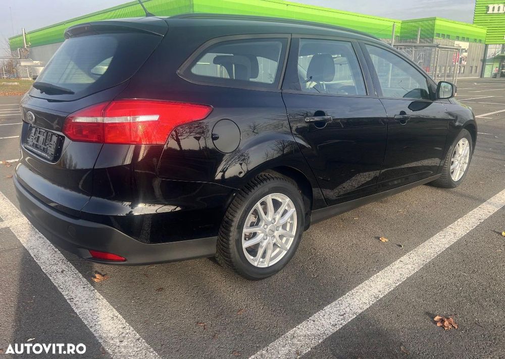 Ford Focus - 3