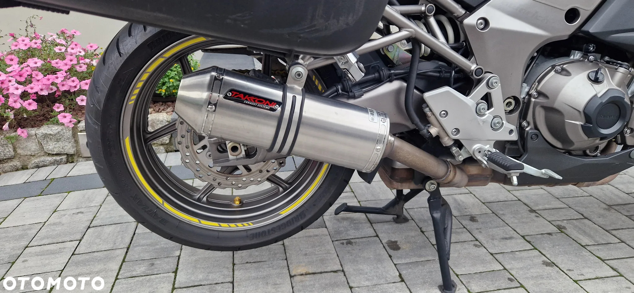 Kawasaki Versys 1000 - 9