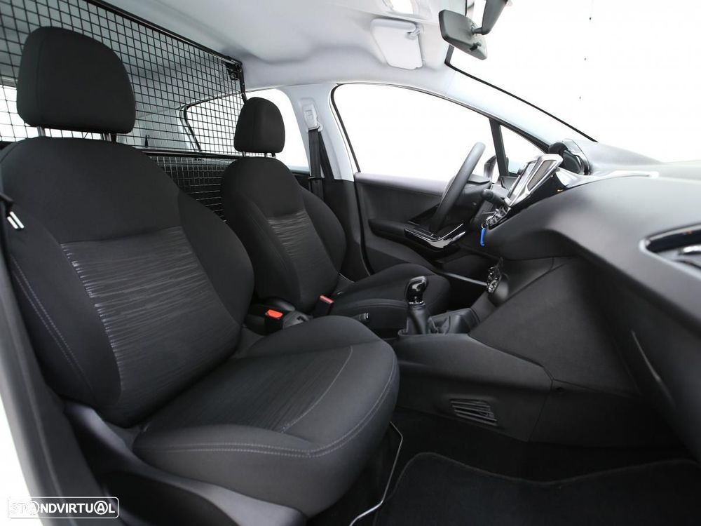 Peugeot 208 Van 1.5 BLUEHDI C/IVA - 11