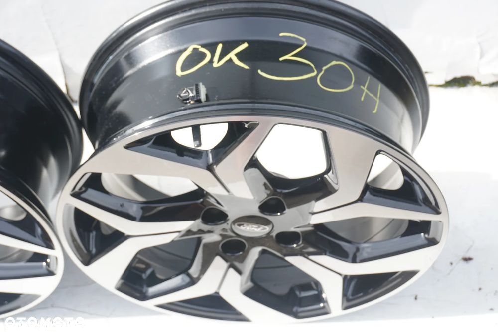 Ford 4x108 18 7J et37,5 czujniki stan bdb Ecosport - 9