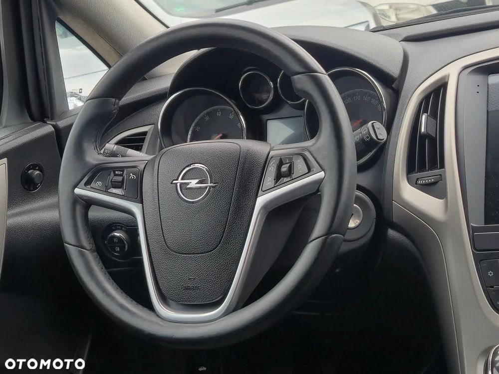Opel Astra 1.4 Turbo Design Edition - 26