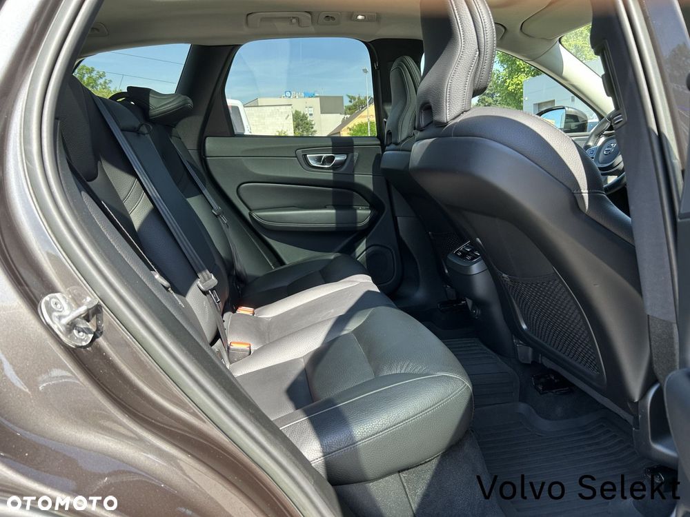 Volvo XC 60 - 26
