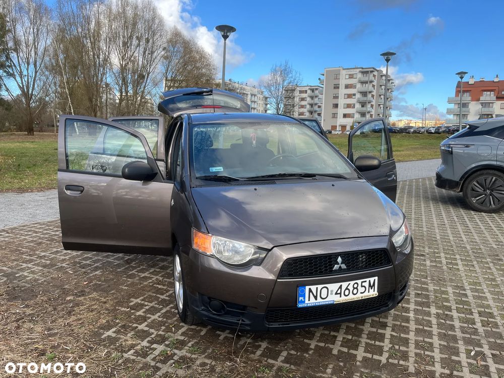 Mitsubishi Colt 1.1 Inform Cleartec EU5 - 9