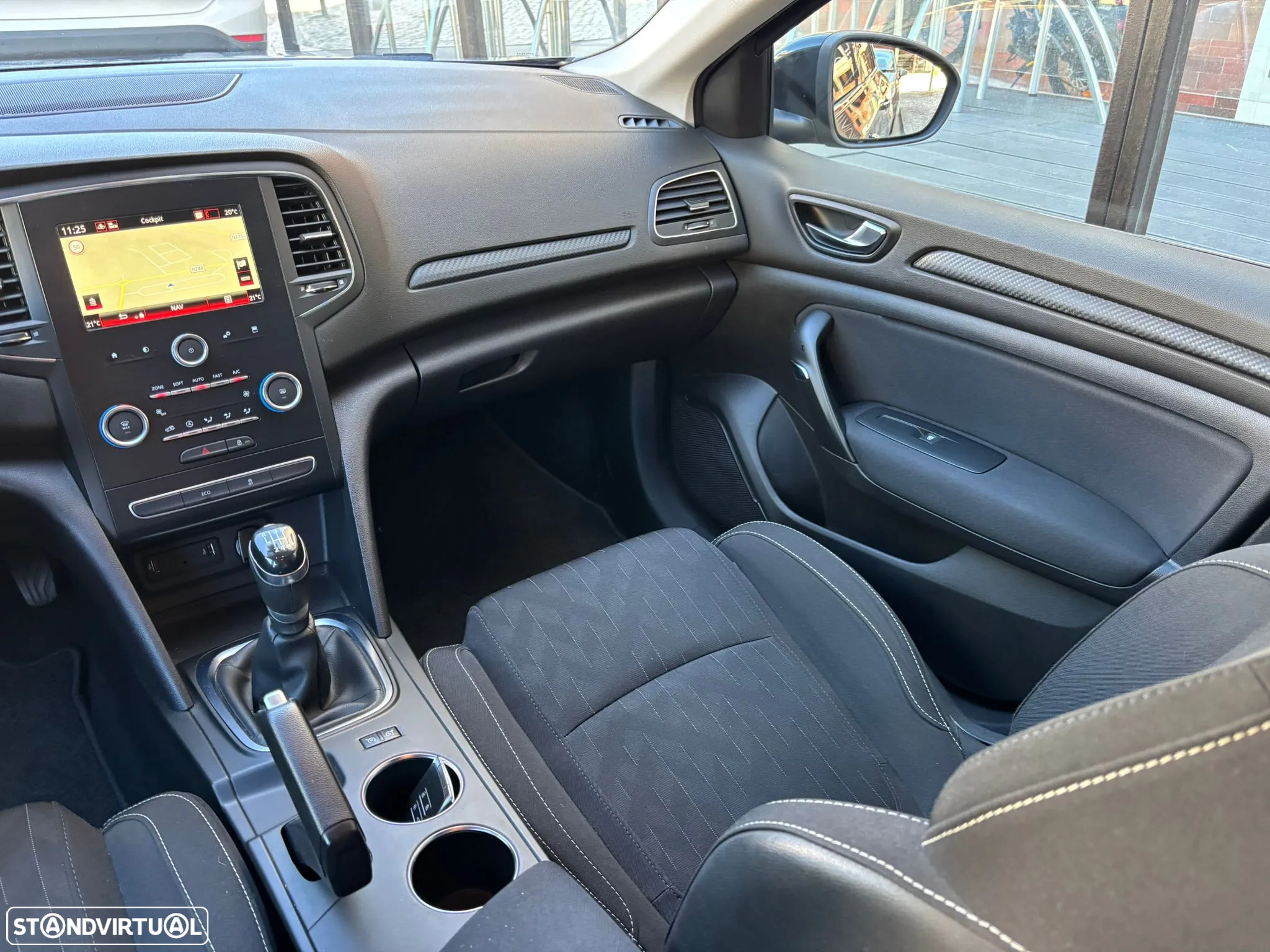 Renault Mégane Sport Tourer 1.5 Blue dCi Limited J17 - 31