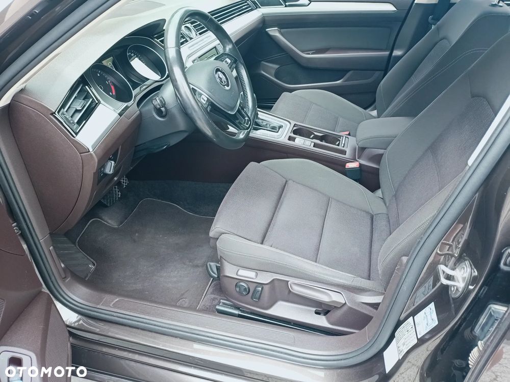 Volkswagen Passat 2.0 TDI BMT Comfortline DSG - 7
