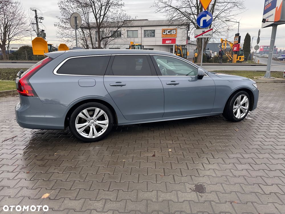 Volvo V90 D3 Momentum Pro - 6