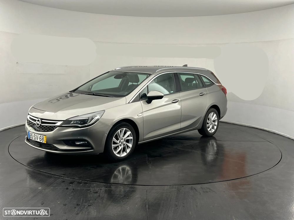 Opel Astra Sports Tourer - 2