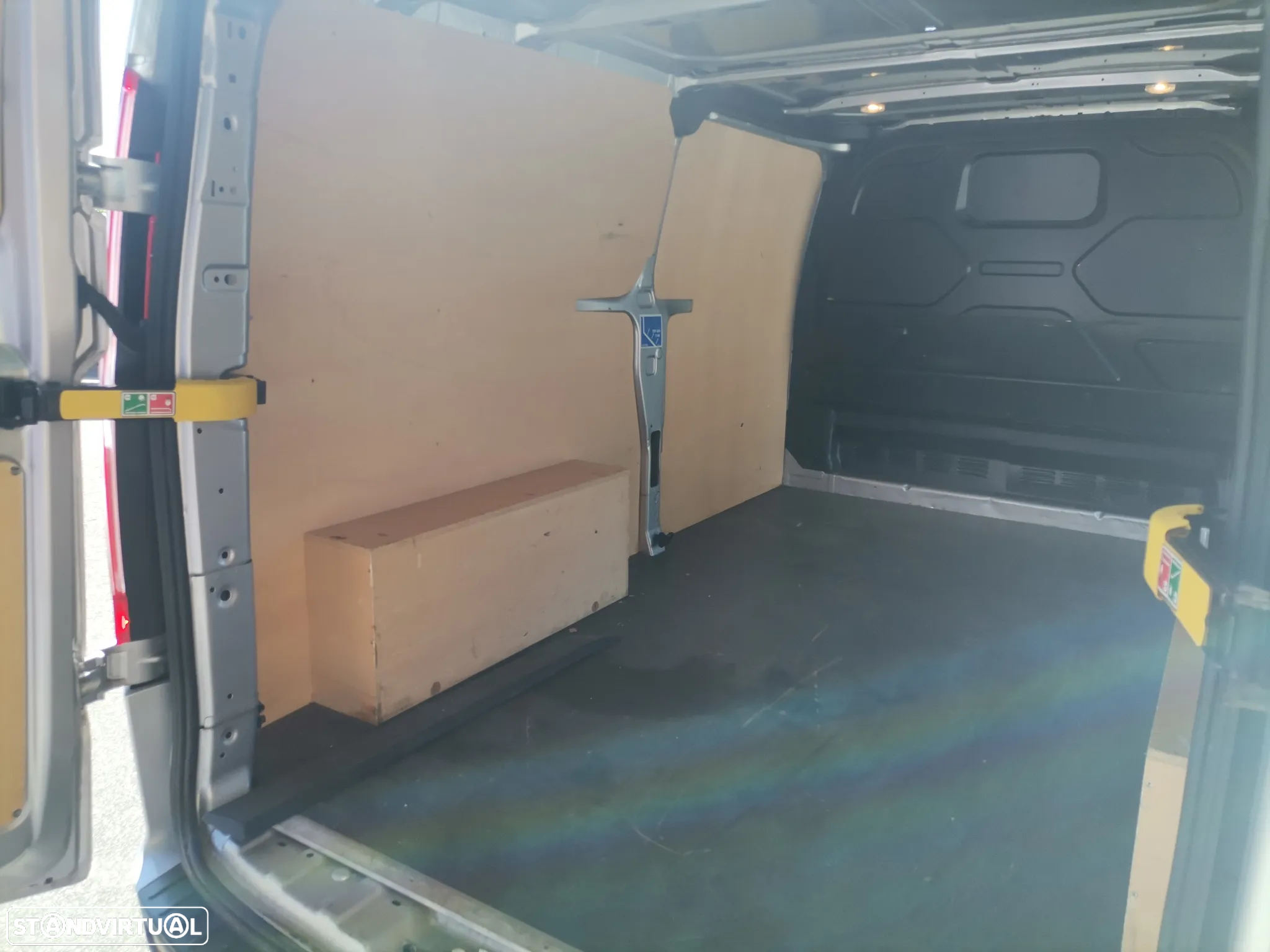 Ford transit Custom LONGA 2.0 TDCI 130cv  - IVA DEDUTÌVEL - 16