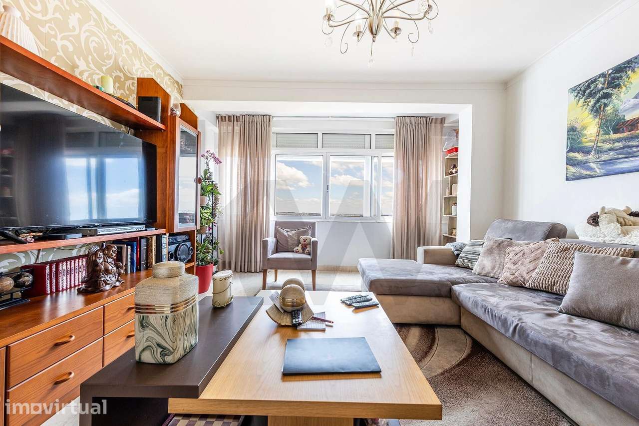 Apartamento T2 com vista fantástica - Grande imagem: 2/28