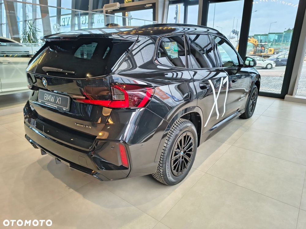 BMW X1 sDrive20i mHEV M Sport sport - 9