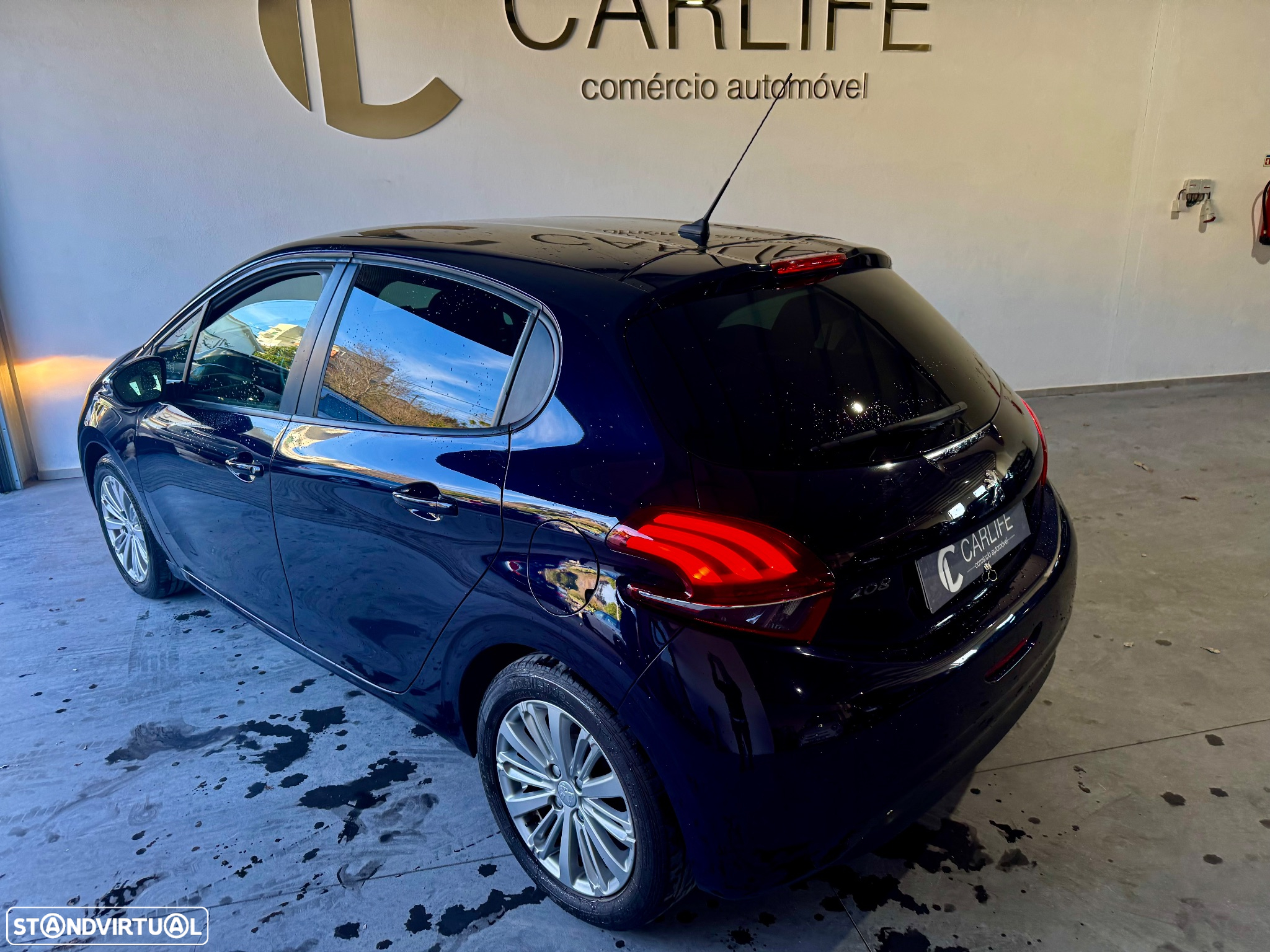Peugeot 208 1.2 PureTech Style - 12