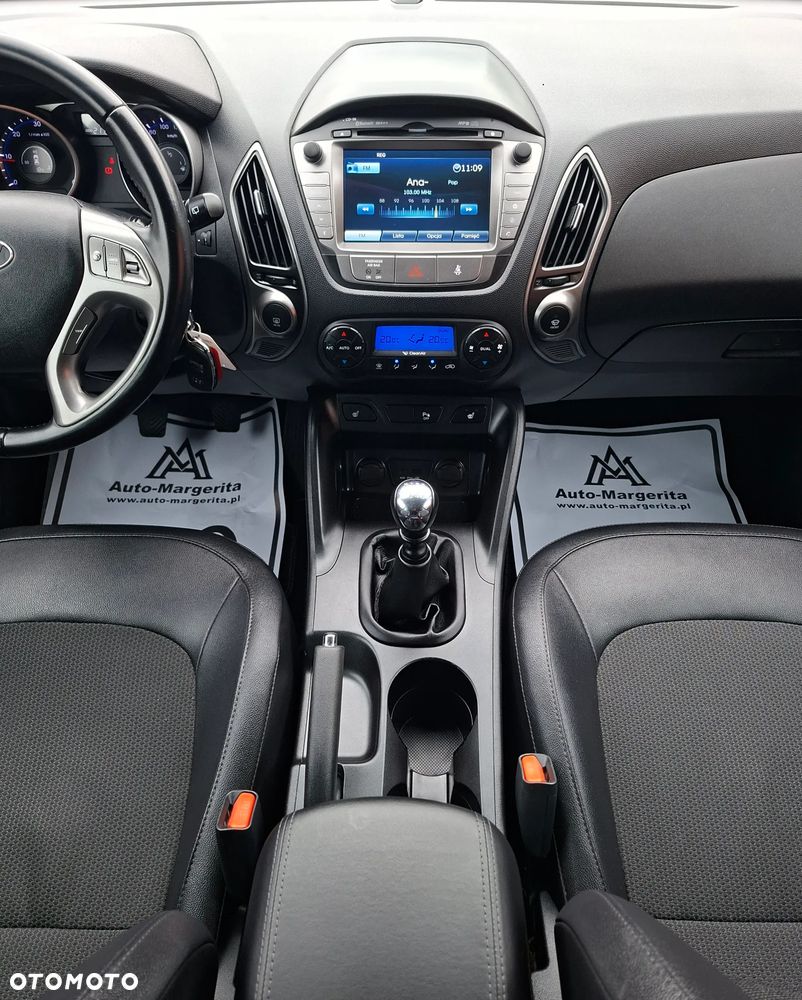 Hyundai ix35 1.7 CRDi 2WD Fifa World Cup Edition - 16