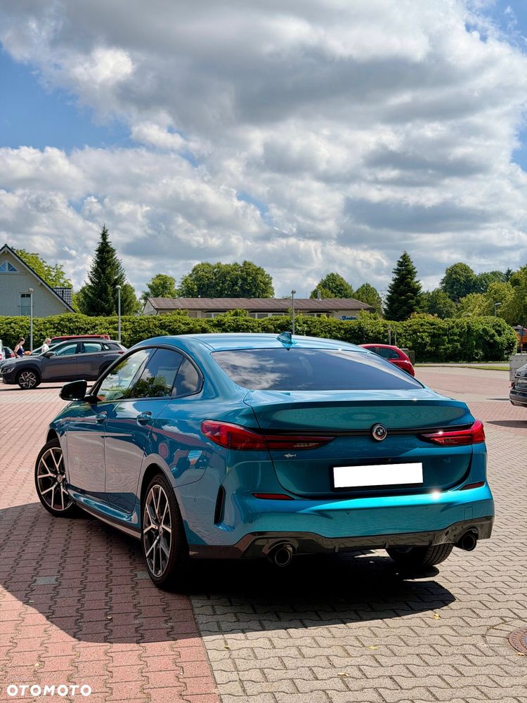 BMW Seria 2 218d M Sport - 5