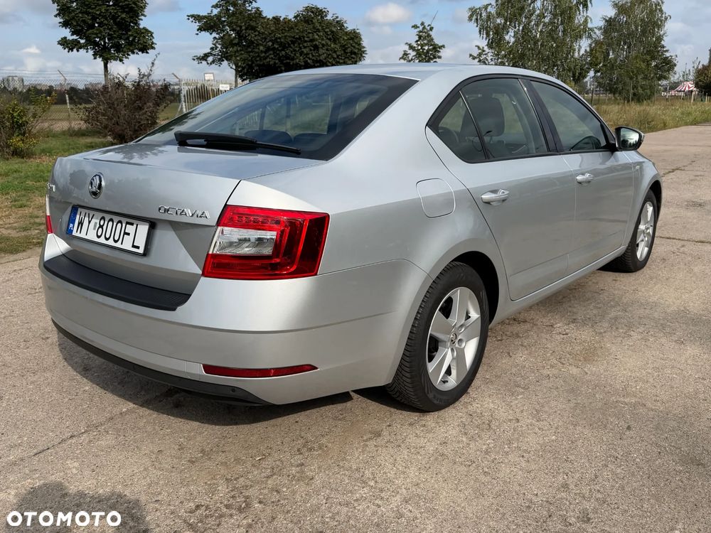 Skoda Octavia 1.6 TDI SCR Ambition - 7