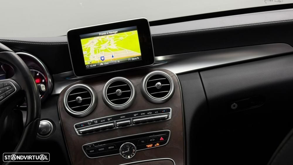 Mercedes-Benz C 220 CDI DPF (BlueEFFICIENCY) 7G-TRONIC - 52