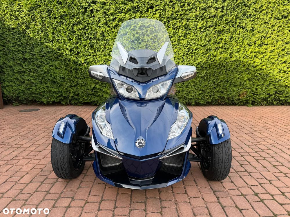 Can-Am Spyder - 6
