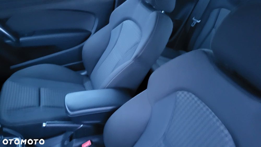 Audi A1 1.6 TDI S line edition - 9