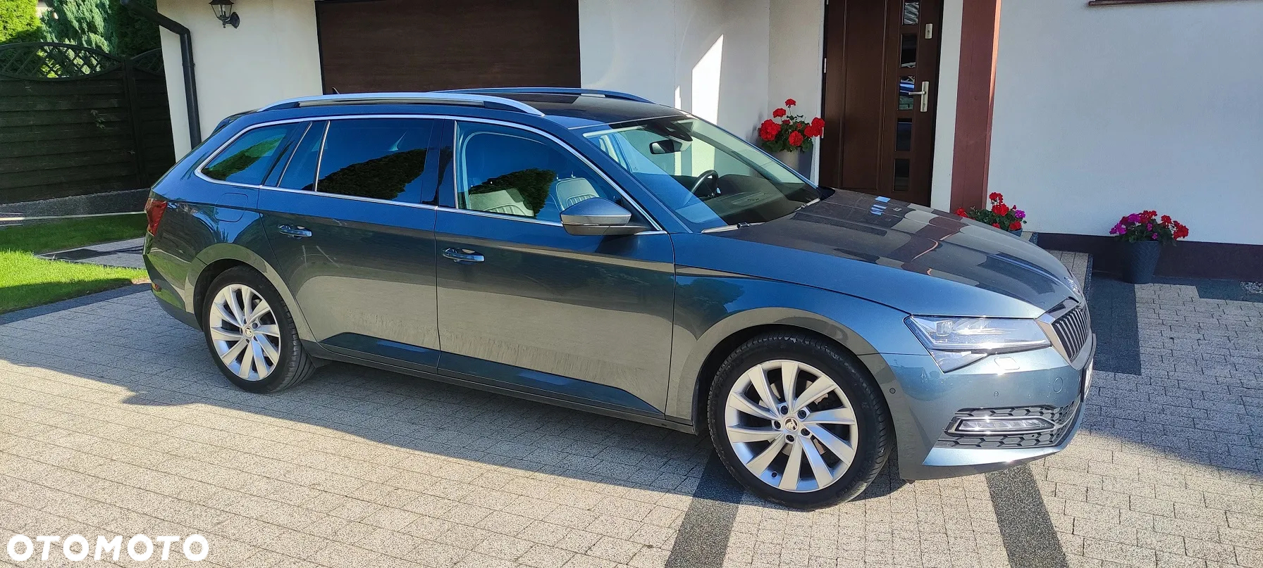 Skoda Superb 2.0 TDI SCR Style DSG - 3