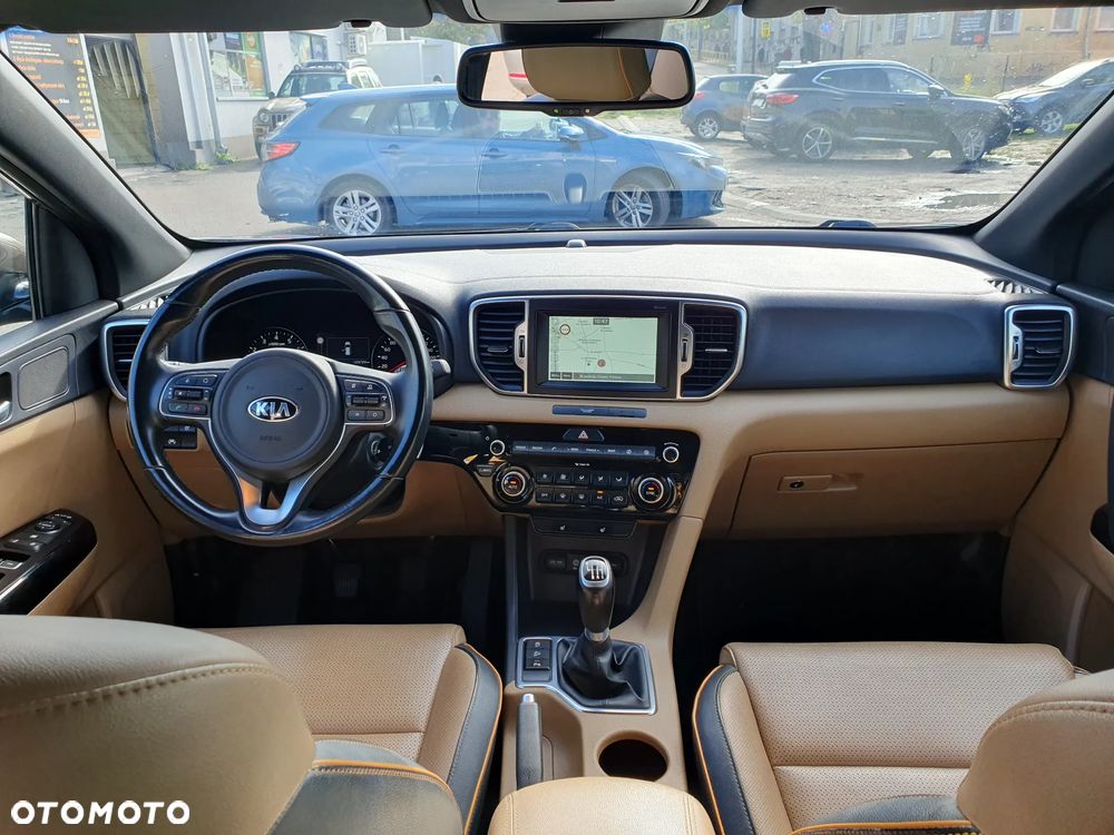Kia Sportage 1.6 GDI 2WD Dream-Team Edition - 15