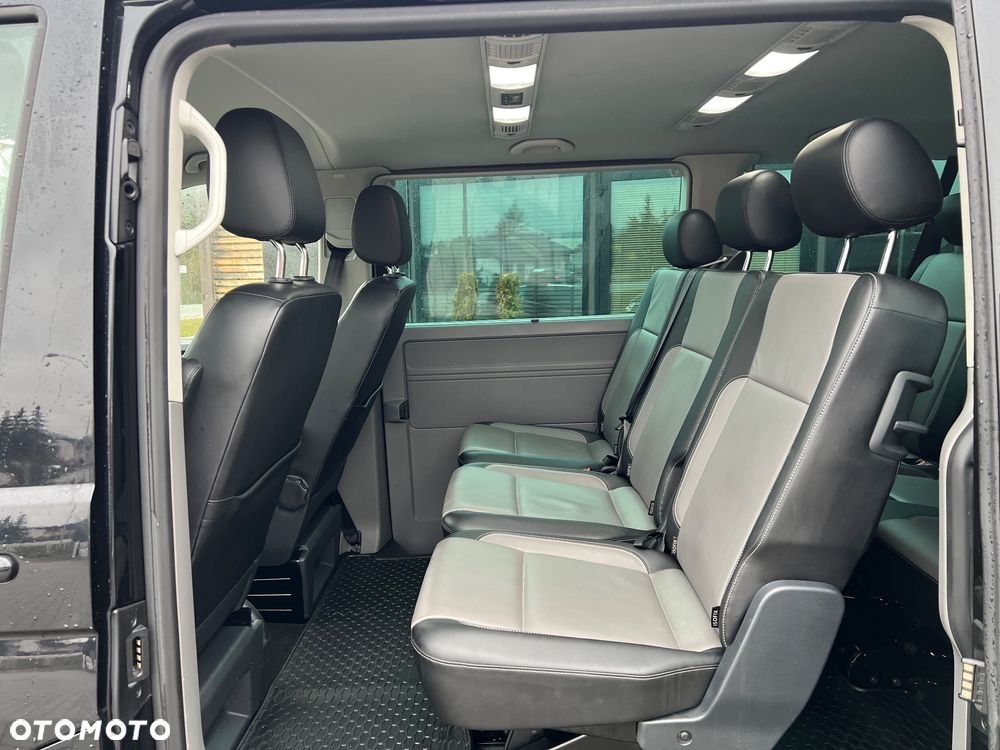 Volkswagen Caravelle - 19