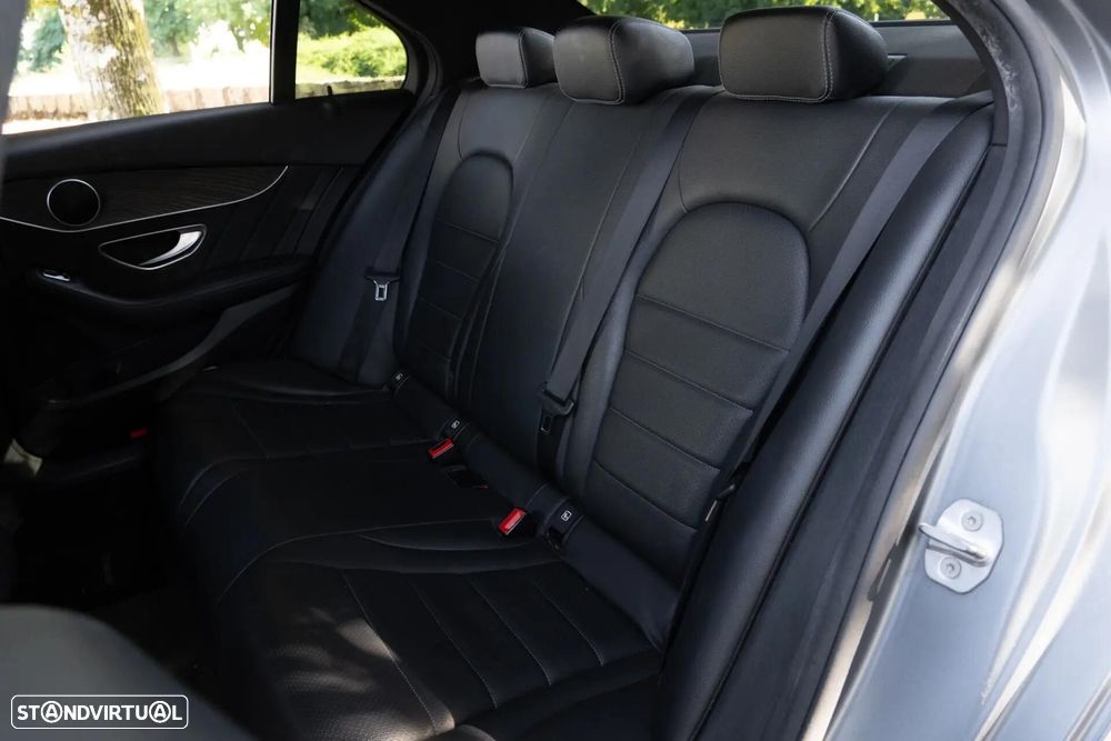 Mercedes-Benz C 250 BlueTEC AMG Line Aut. - 27