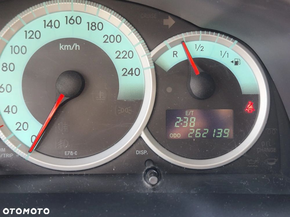 Toyota Corolla Verso - 19