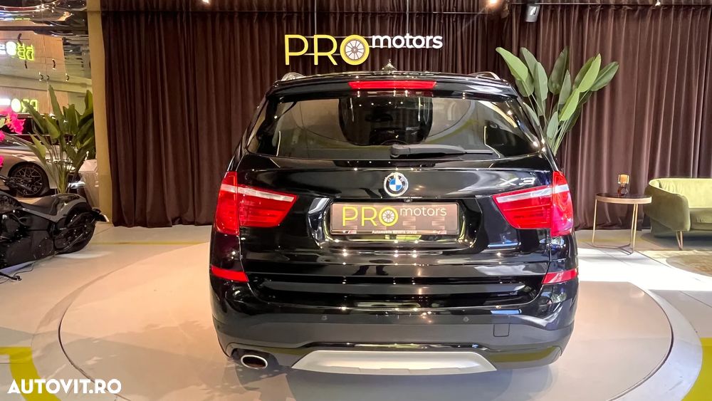 BMW X3 xDrive20d AT xLine - 10