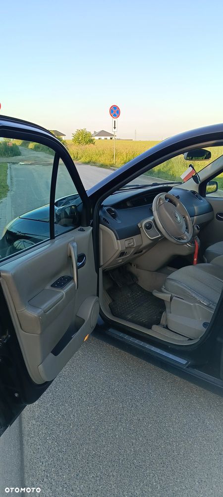 Renault Scenic 1.6 Exception - 12