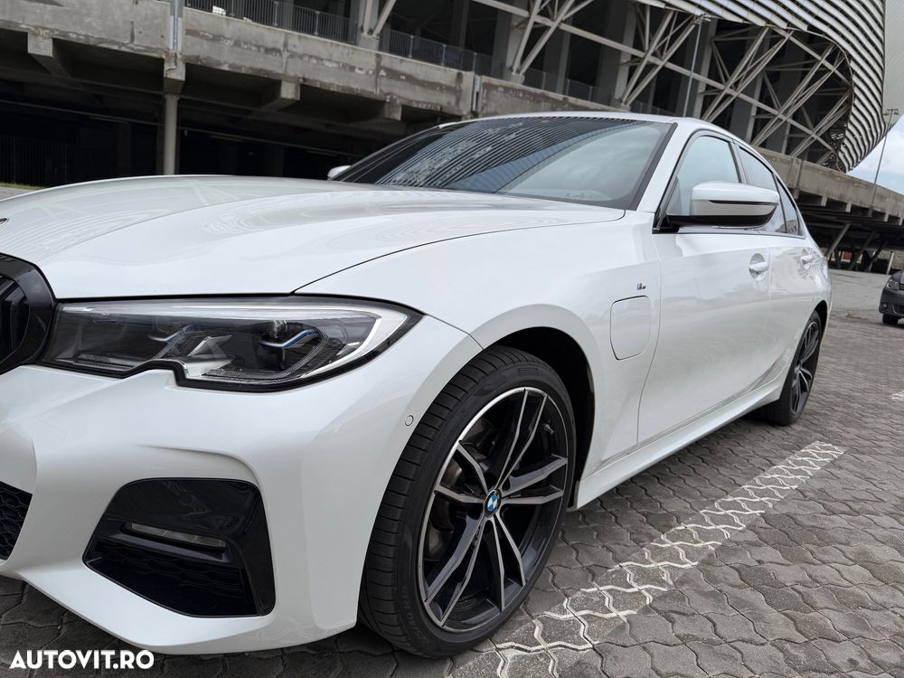 BMW Seria 3 320e Aut. M Sport - 18